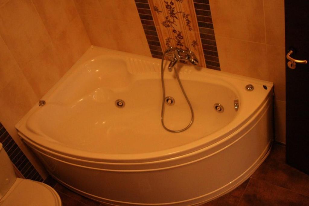Lozitsi Otel Karaferye Oda fotoğraf